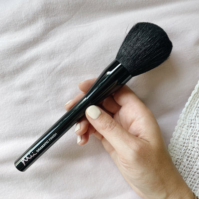 Mii Cosmetics Pinceau à effet spectaculaire, photo du produit