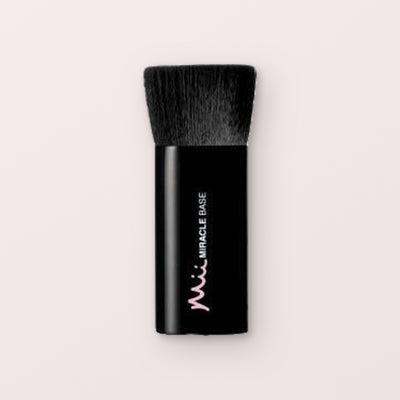 Mii Cosmetics Miracle base brush