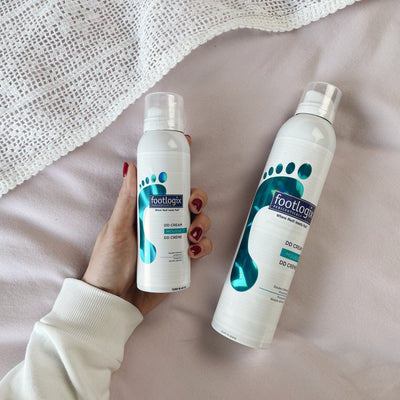 footlogix dd cream mousse tegen witte schijn op de hielen