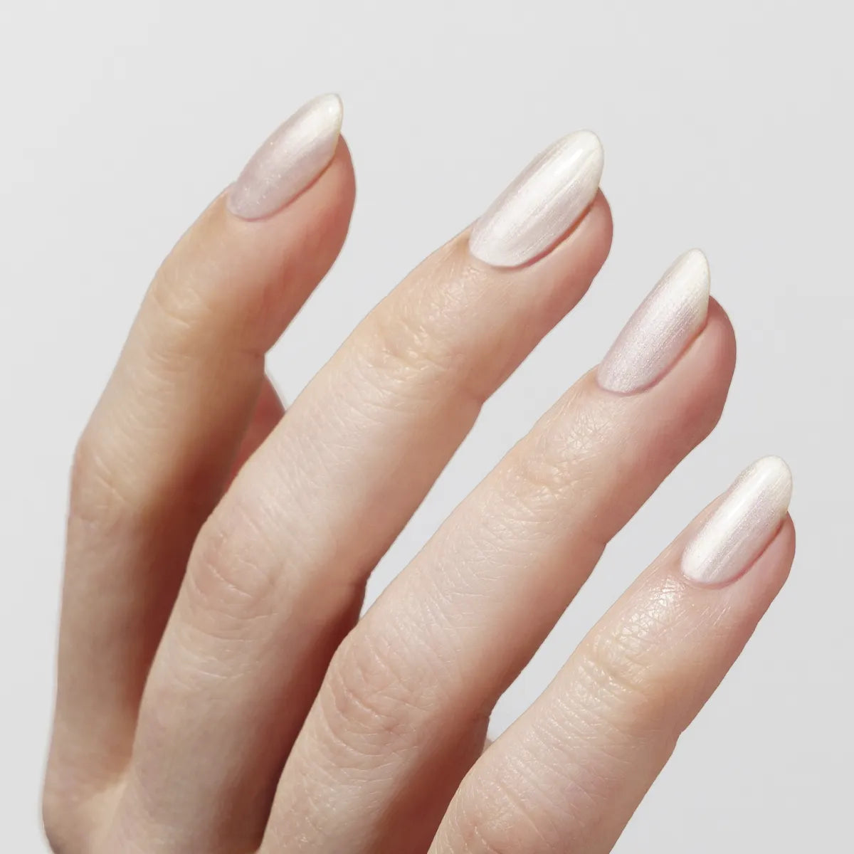 striplac satin white shimmer 204