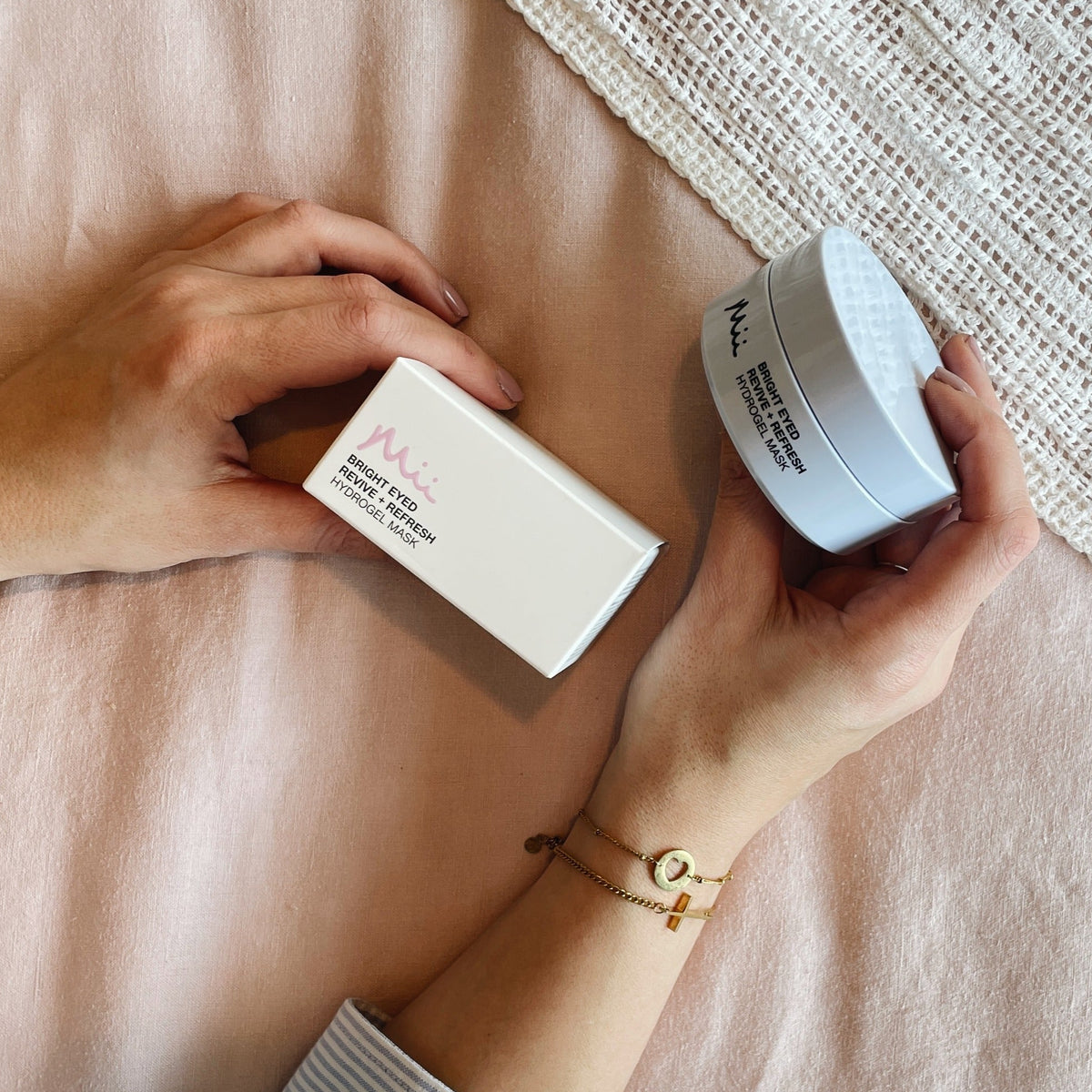 mii cosmetics oogpads donkere kringen