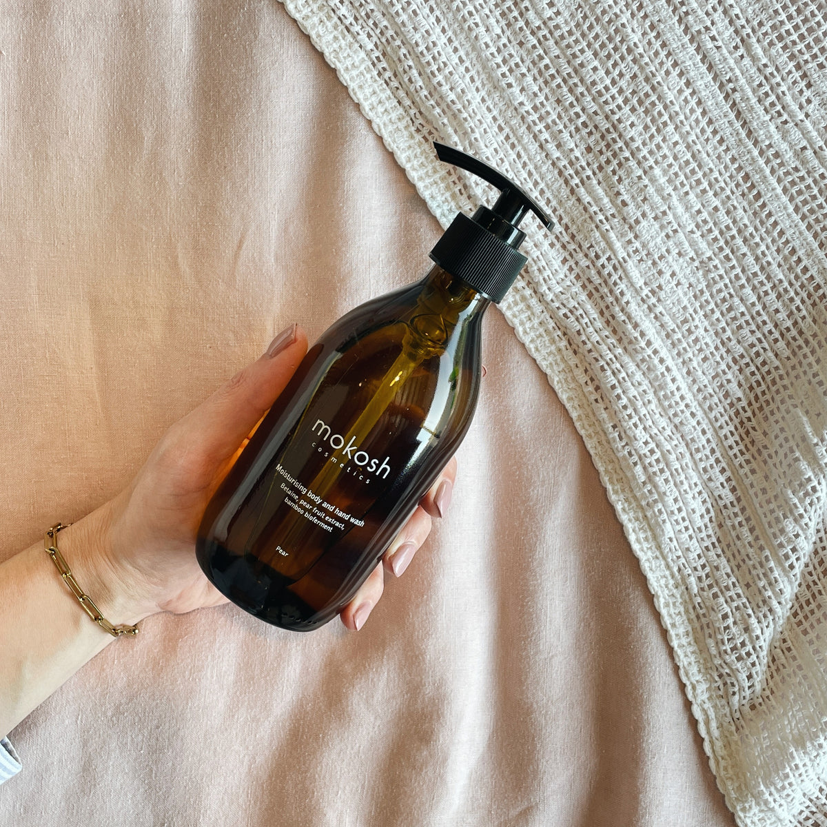 Mokosh moisturizing body and hand wash pear 