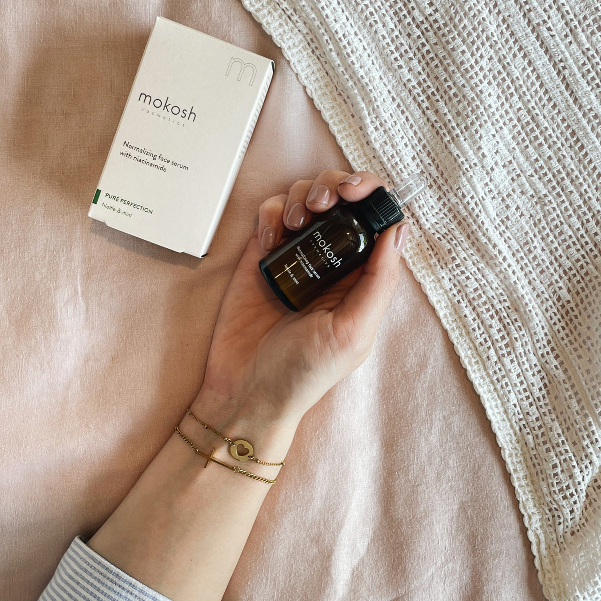 Mokosh normalizing serum niacinamide, nettle & mint