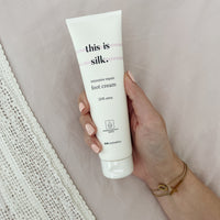 This is us this is silk voetcreme