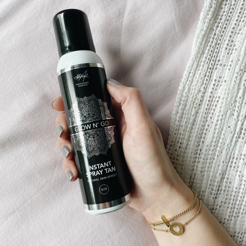 abstract-tanning-spray-tan-dark