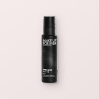 Make Up For Ever Mist & Fix Matte Make-up setting spray met matte finish