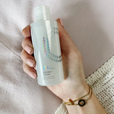 mii cosmetics refine finish nail cleanser nagels ontvetten en kleeflaag wegnemen