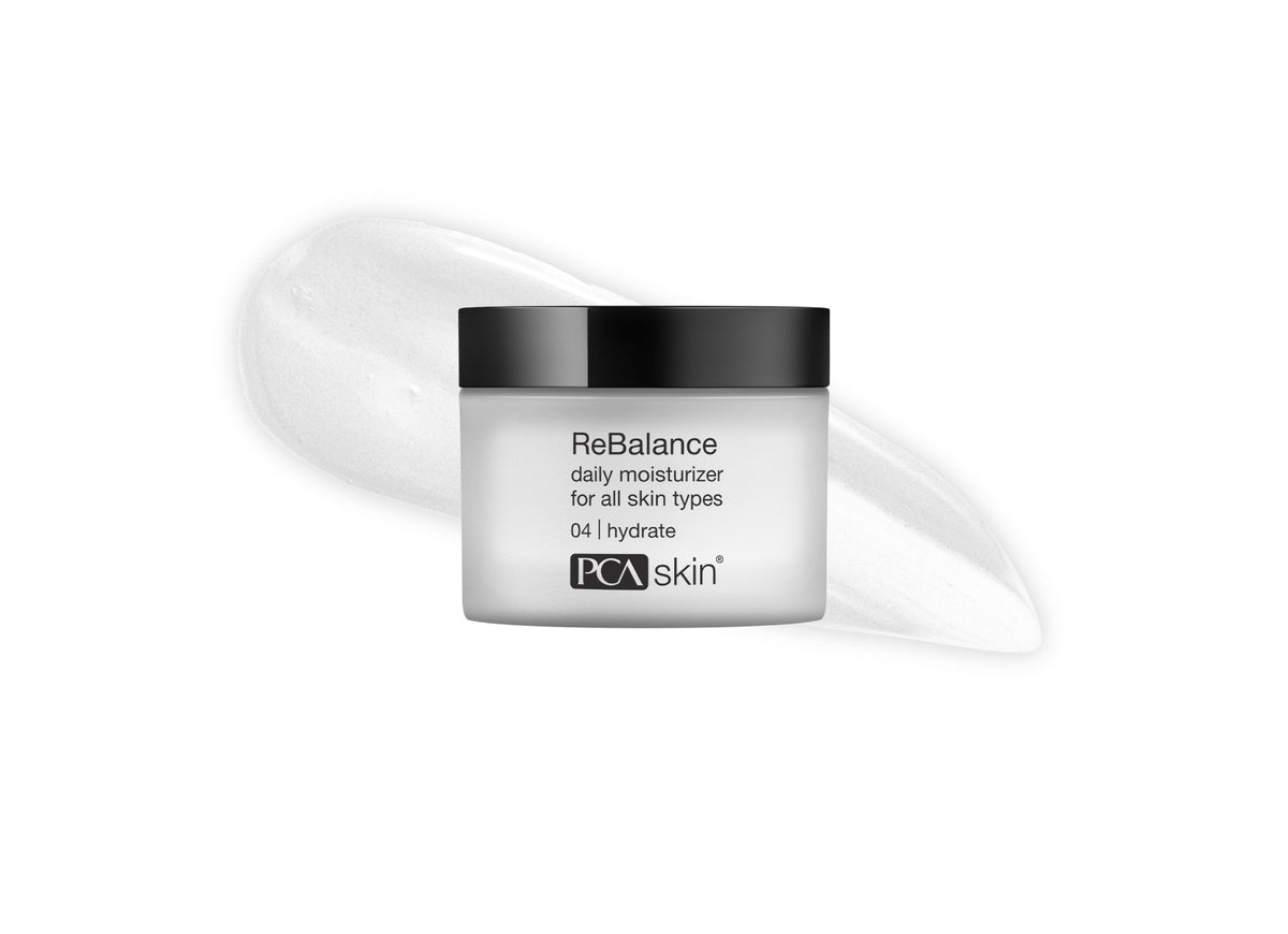 pca skin rebalance gezichtscrème om de huid de kalmeren en hydrateren product shot textuur