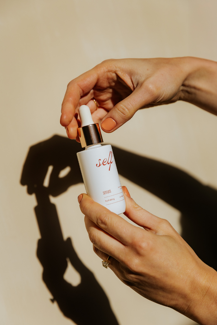 100% natuurlijk hydraterend Serum van Self.