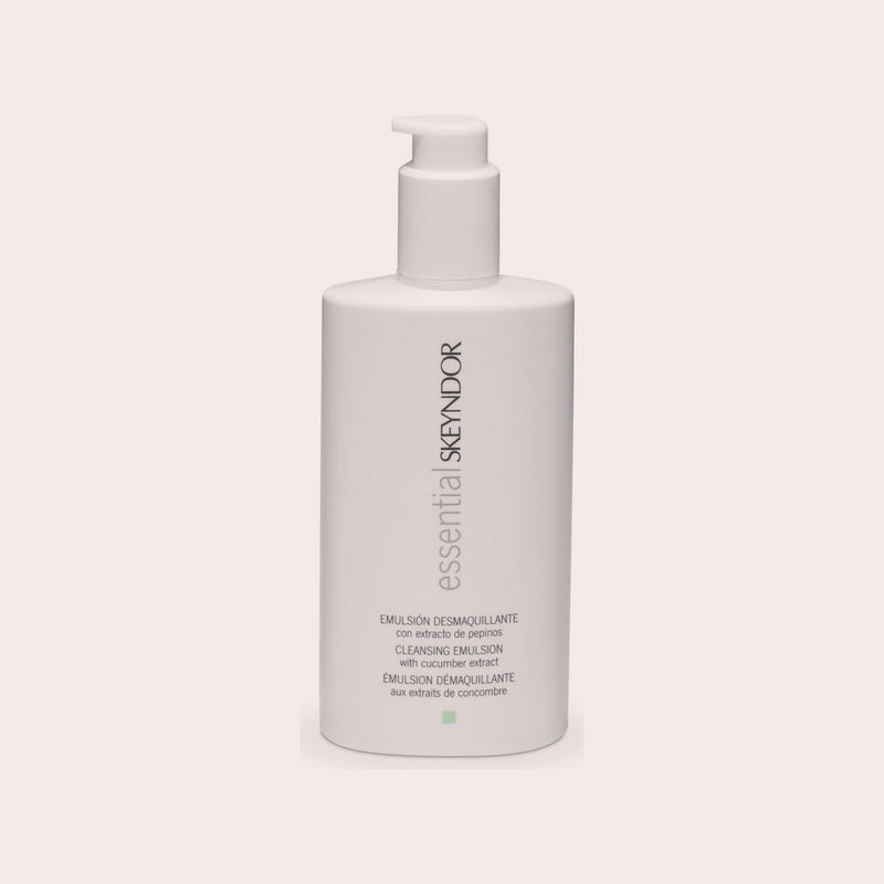 Skeyndor Essential Cleansing Emulsion with Cucumber Extract, reinigingsmelk voor een vette huid