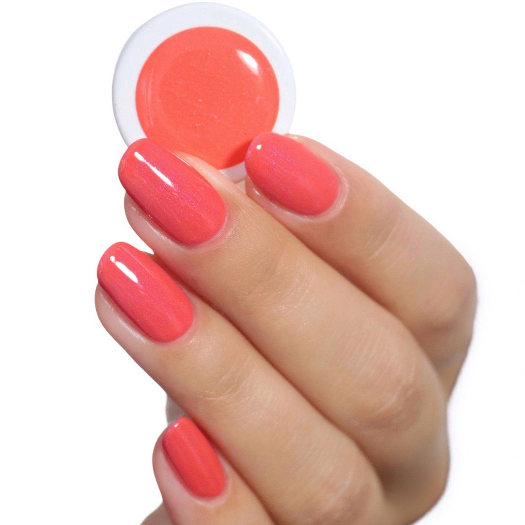 145_beach_red_striplac_allessandro