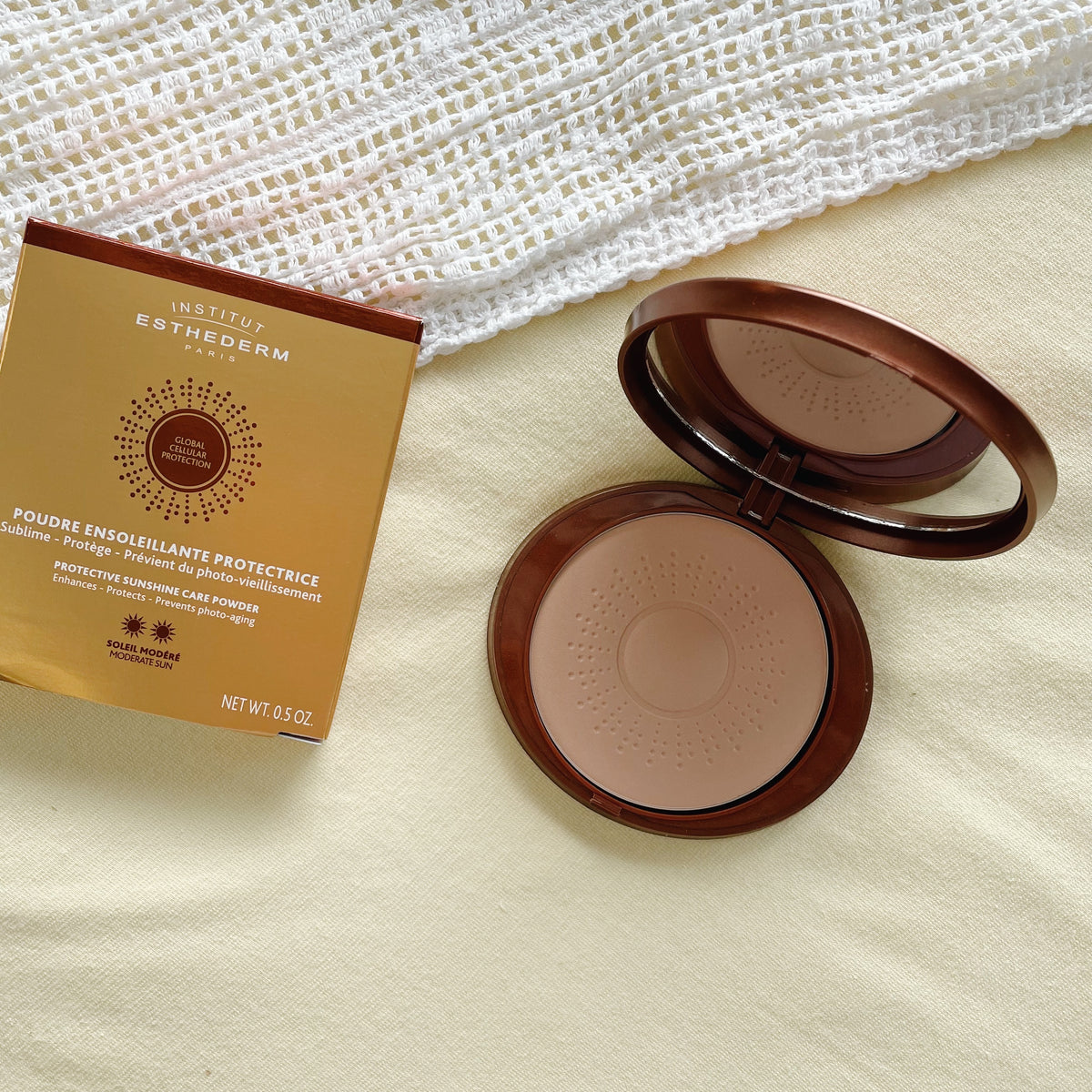 Institut Esthederm | Poudre ensoleillante protectrice ** - zonnepoeder