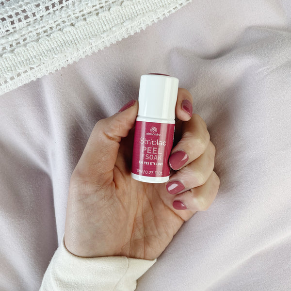 striplac-alessandro-yes-it-s-love-136